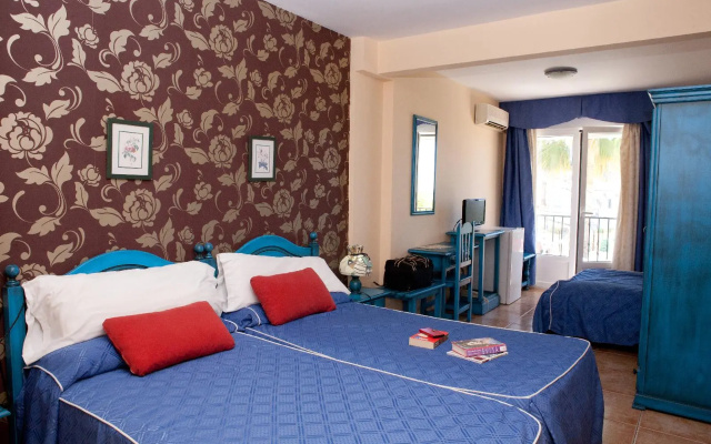 Hotel Al Andalus