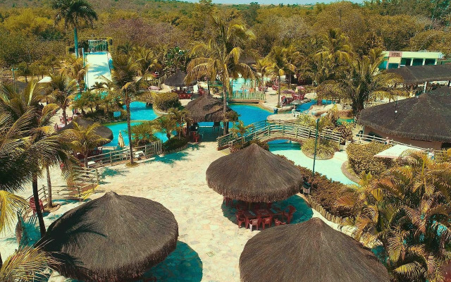 Lagoa Quente Hotel