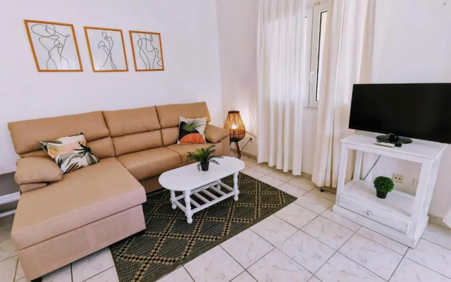 0302 - Villa Pera