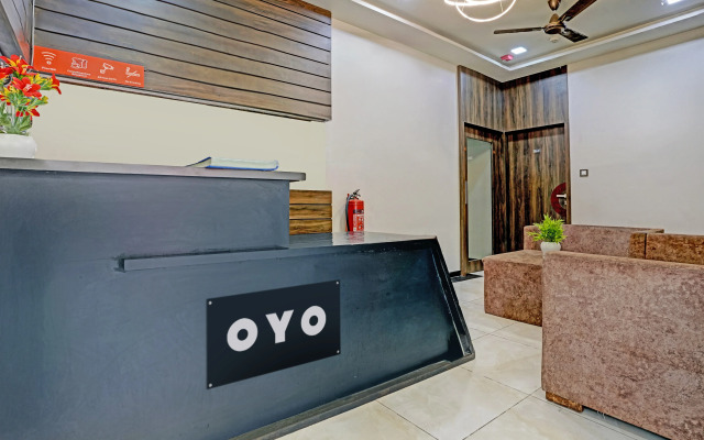 Hotel O Blue Inn Residence Near R City Mall