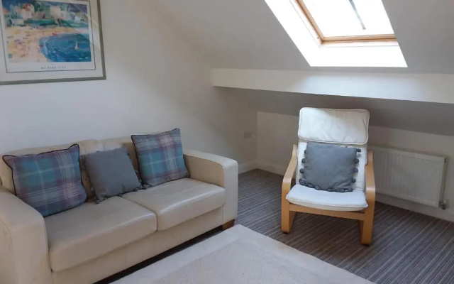 Kneese Loft