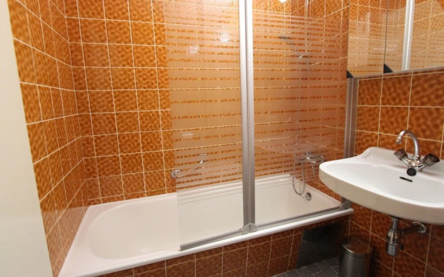Cosy Apartment in Maria Alm near Ski Lift