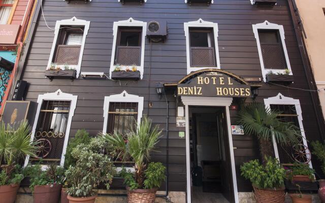 Deniz Houses Турция, Стамбул - - забронировать отель Deniz Houses, цены и фото номеров вид на фасад