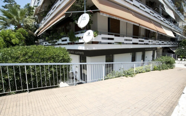 Milanou Glyfada G4 Corner