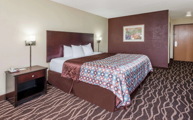 Days Inn & Suites by Wyndham Casey