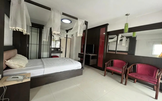 Phongsathon Mansion