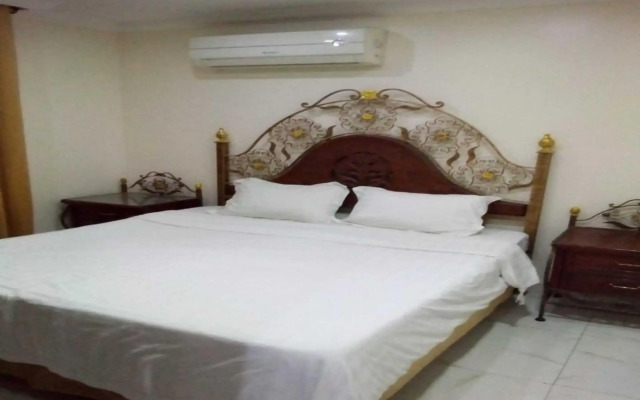 OYO 641 Home Furnished Apartments - 1BHK