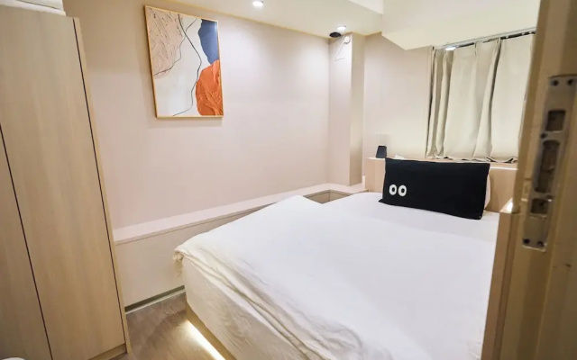 Serene Smart Stay