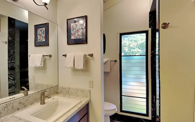 Wailea Ekolu Village 1406 by Maui Rental Group