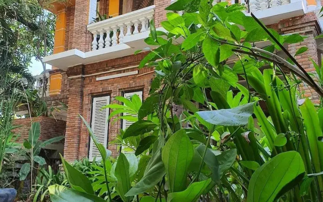 Brightness Villa