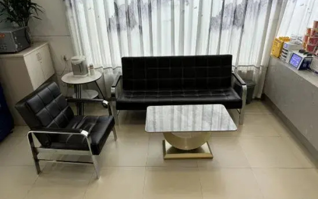Zuo'an Hotel (Shijiazhuang North Station, Provincial People's Hospital Branch)