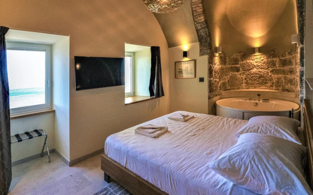 Amazing Apartment in Opatija With Wifi and 2 Bedrooms