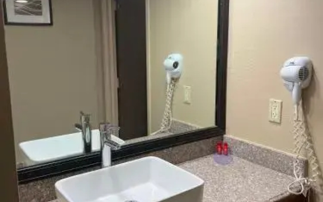 Days Inn Mobile Airport