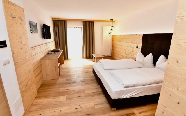 Hotel Kristall