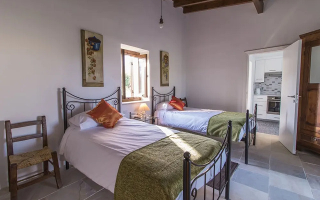 Estia Anogaia Cottage