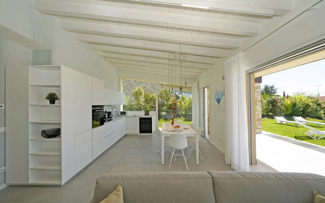 Villa Ester - P.IVA in Moniga del Garda