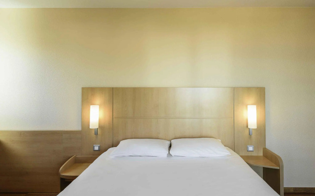 ibis Ciboure St Jean De Luz Hotel