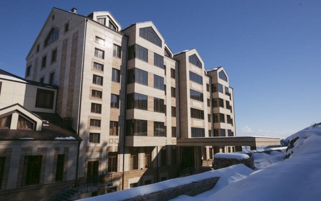 Отель Ararat Resort вид на фасад