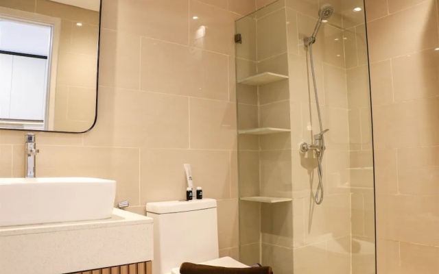 Best Deal And Cozy Studio At Daan Mogot City Apartment