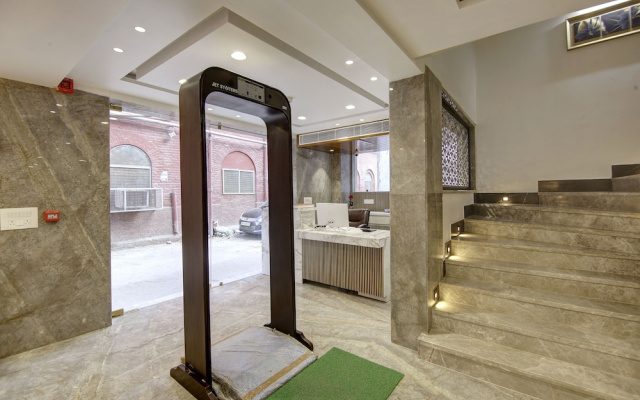 Hotel Kaca Inn - Near New Delhi Railway Station & Connaught Place