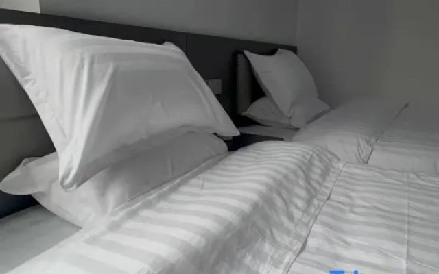 Zhuyuan Inn