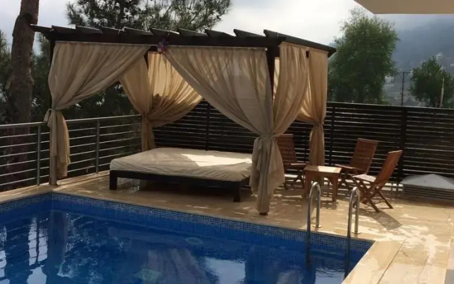 Villa mira