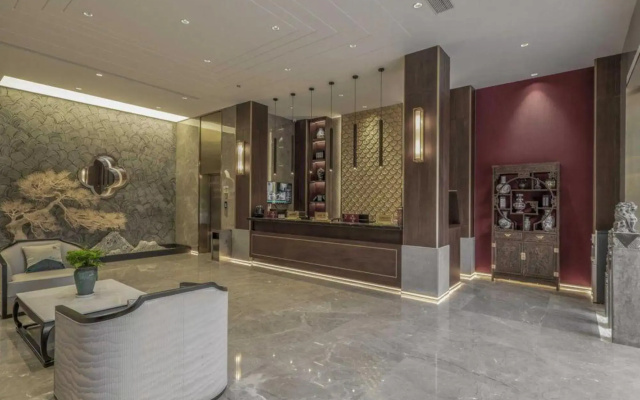 Heqing Ruyi Hotel