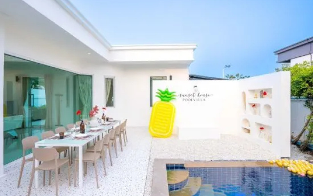 Sunset House Poolvilla - Goodly Poolvilla