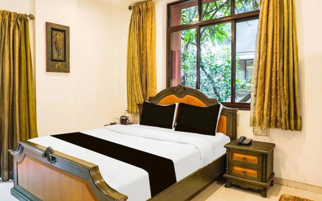 Deluxe Townhouse Prabhat Road