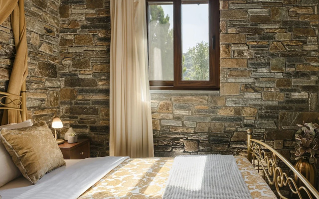 Paramithenio Village Beach Resort & Spa