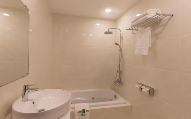 A25 Premium Hotel - 29 Le Thi Hong Gam
