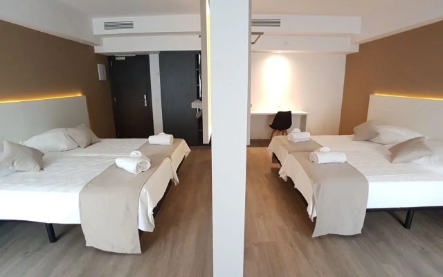 Planet Hotels One Adults Only +16