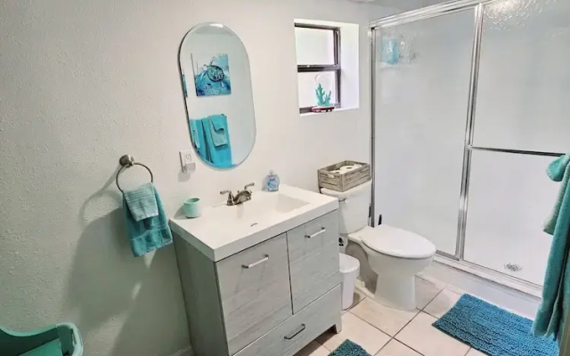 Manatee Cove Compound Retreat Star5vaca