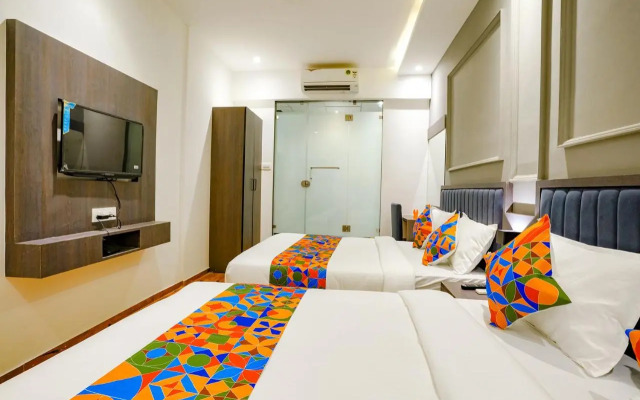 Fabhotel Gorrion International