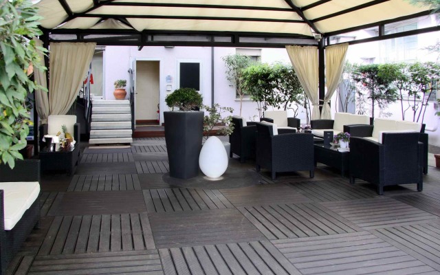 Hotel Apogia Sirio Venice вид на фасад