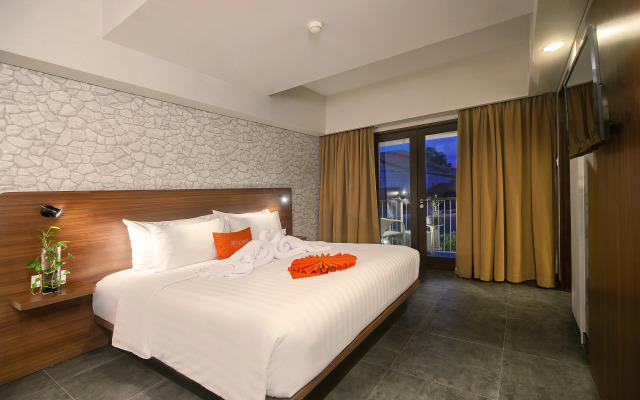 J4 Hotels Legian