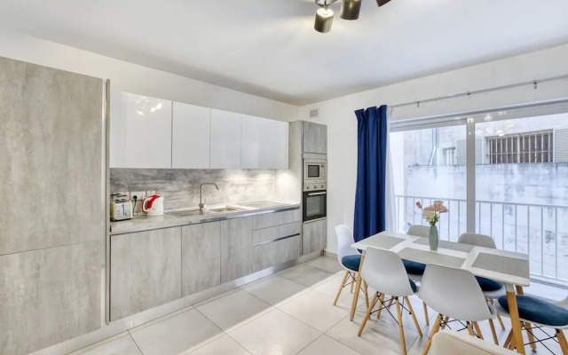 Central Msida Modern Bright Comfortable