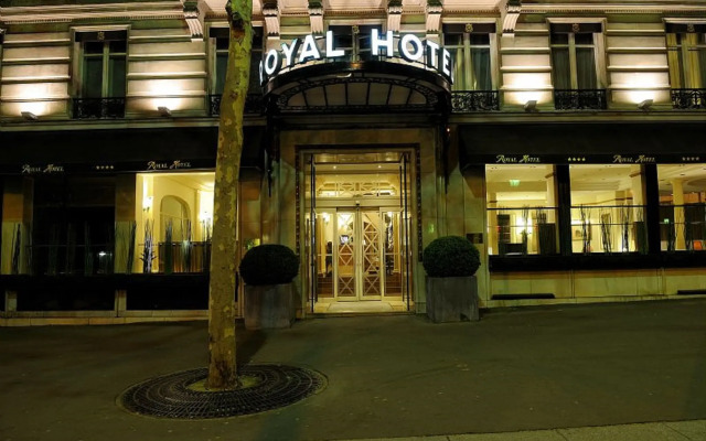 Royal Hotel