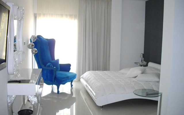 Crystal Hotel