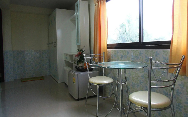 Rimnam Hotel Suk Sawat 70