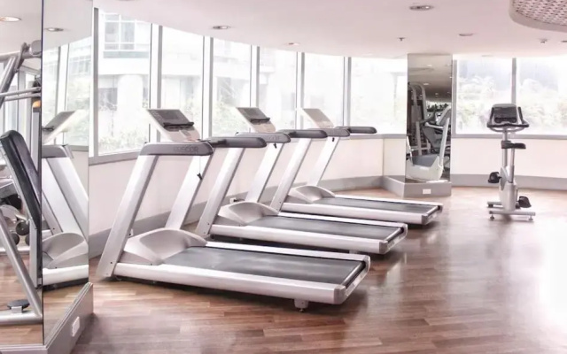 StayHere Burgos Circle 1 Bedroom Avant@Fort Gym