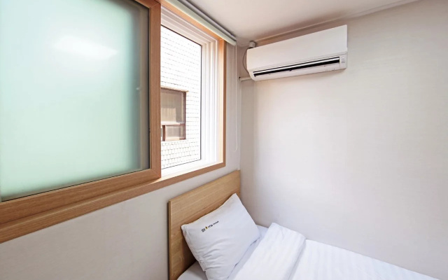 Starria Hostel