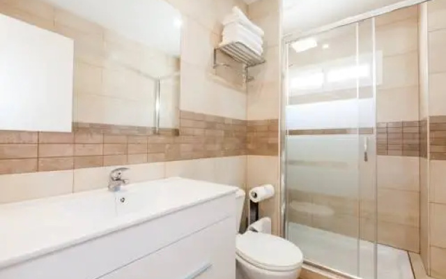 HOB Apartments