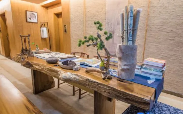 Emeishan Shuxiang Nianhua Hotel