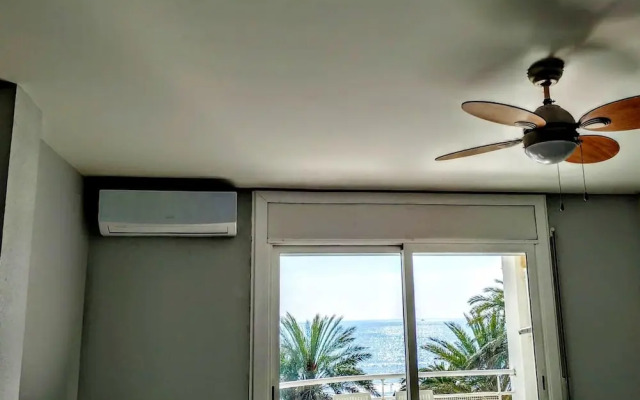 Apartment With 2 Bedrooms in Cubelles, With Wonderful sea View, Private Pool, Enclosed Garden Near the Beach