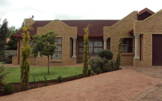 Lenthas Lodge