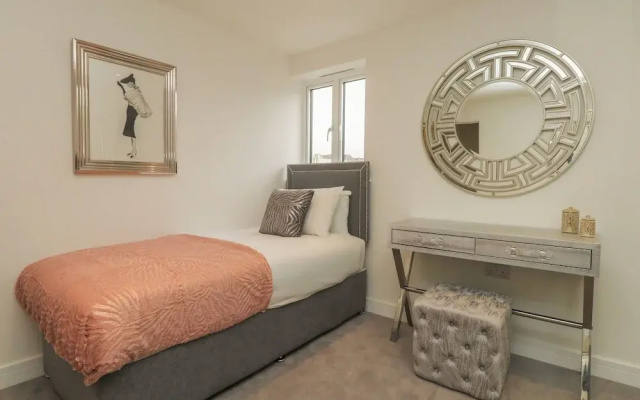 Harbourside Haven Apartment 4
