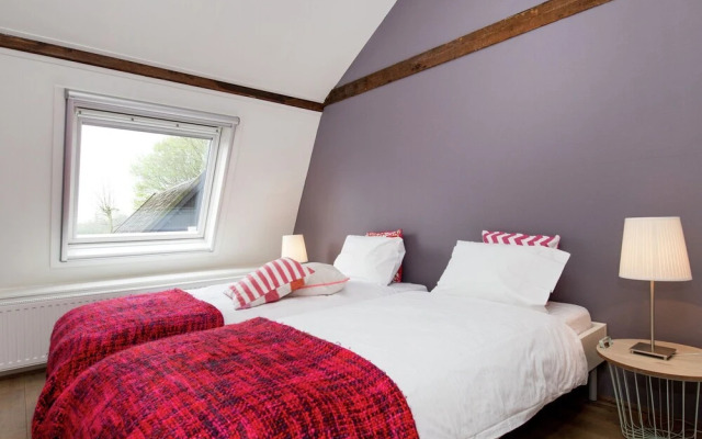 Vibrant Farmhouse near Forest in Heeze-Leende