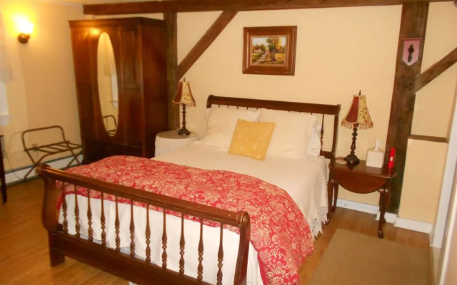 Eastman Inn
