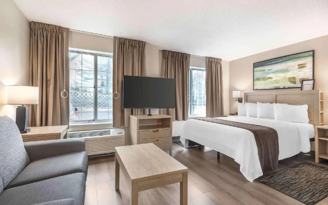 Extended Stay America Washington D.C. Alexandria Eisenhower Ave.